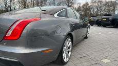 Jaguar XJ 3.0d V6 Portfolio 4dr Auto Diesel Saloon